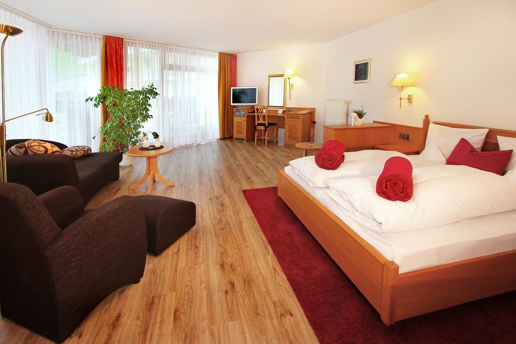 Naturparkhotel Adler Wolfach Kültér fotó
